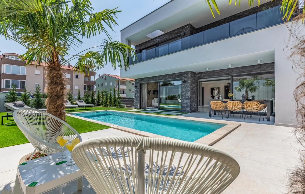 Superb Design Villa Medulin