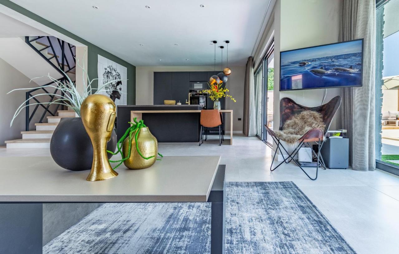 Superb Design Villa Medulin