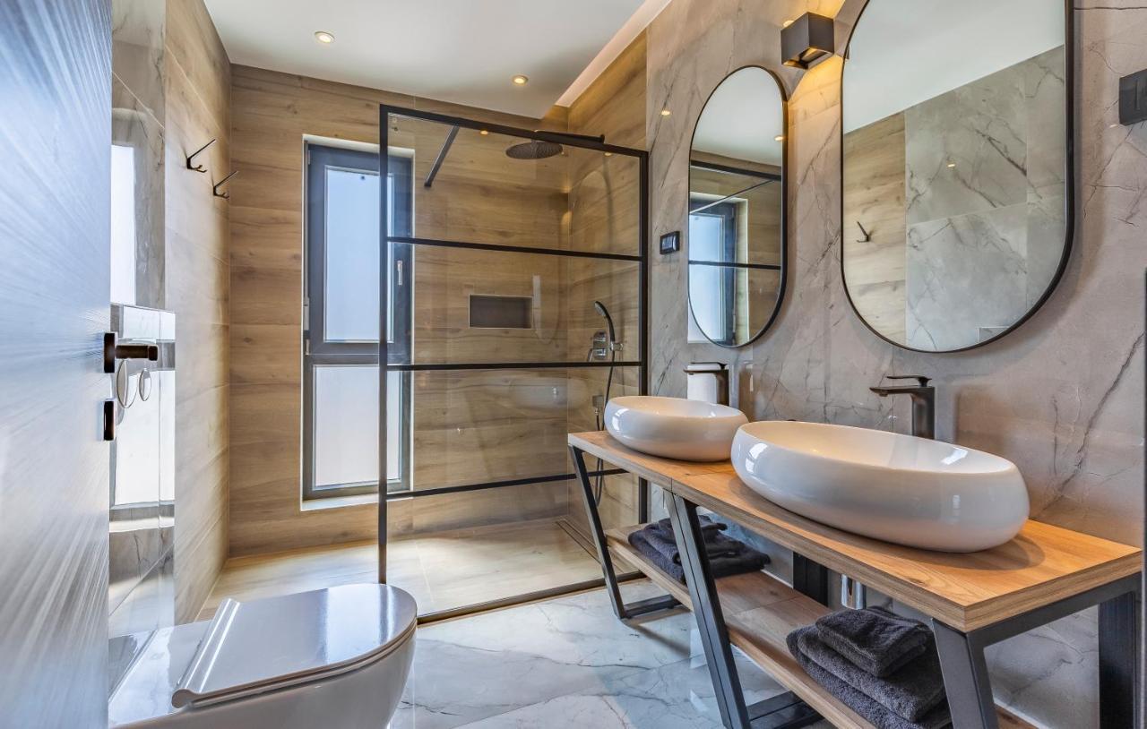 Villa Superb Design *